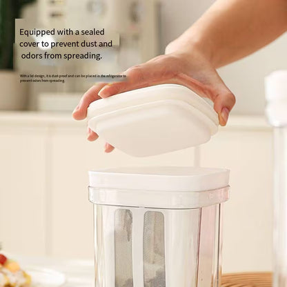 GREEK YOUGURT STAINER WITH LID AND LOCK