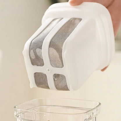 GREEK YOUGURT STAINER WITH LID AND LOCK