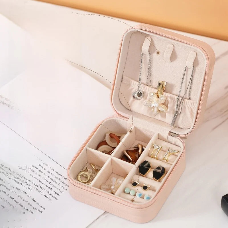 Leather Jewelry Organizer Case: Portable Storage Box for Travel & Daily Use